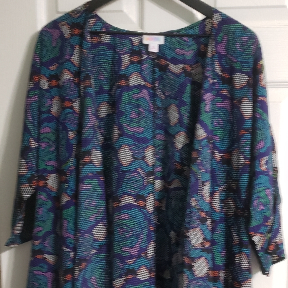 CROSSTITCH KIMONO...NWT, LULAROE, MED, LINDSAY KIMONO, HI/LOW, LIGHTWEIGHT,AQUA